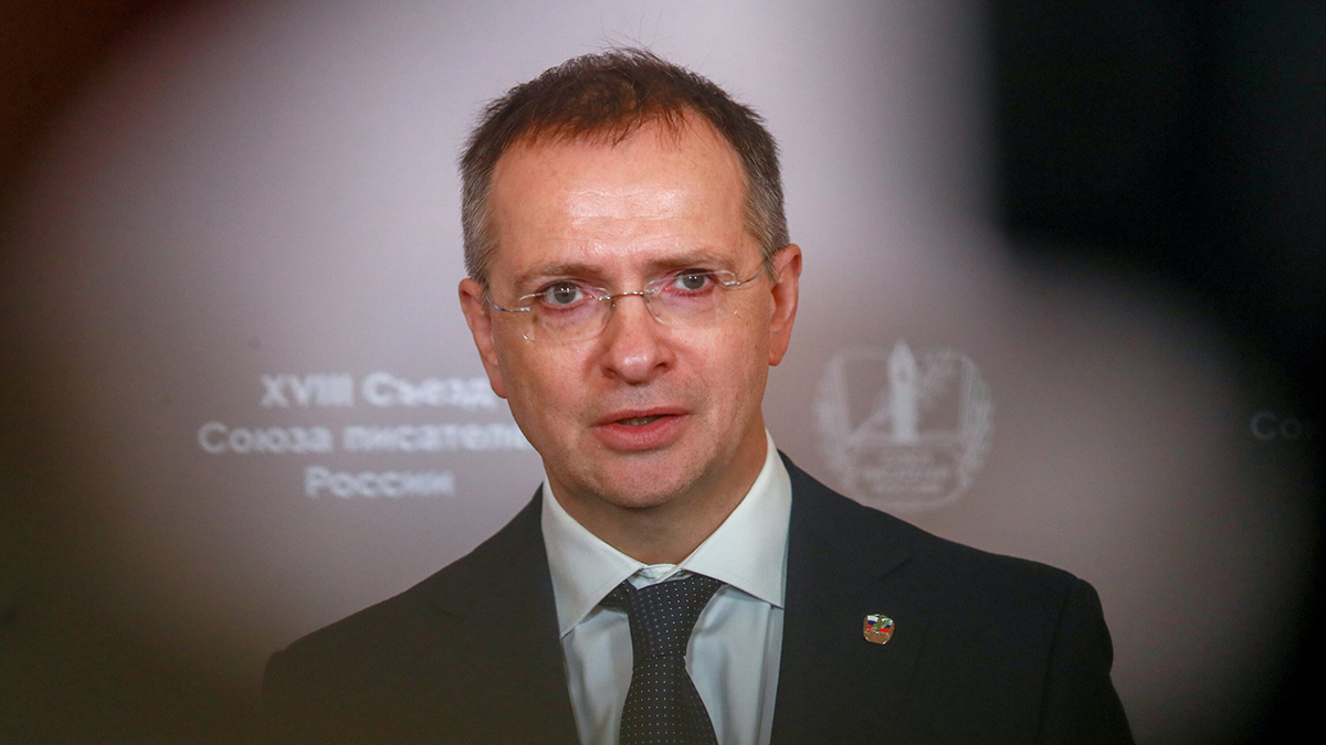 Самолет российской делегации во главе с Мединским прибыл в Женеву