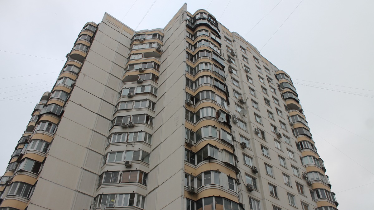 В жилом доме в районе Хорошевский в 2025 году произвели замену всего лифтового оборудования