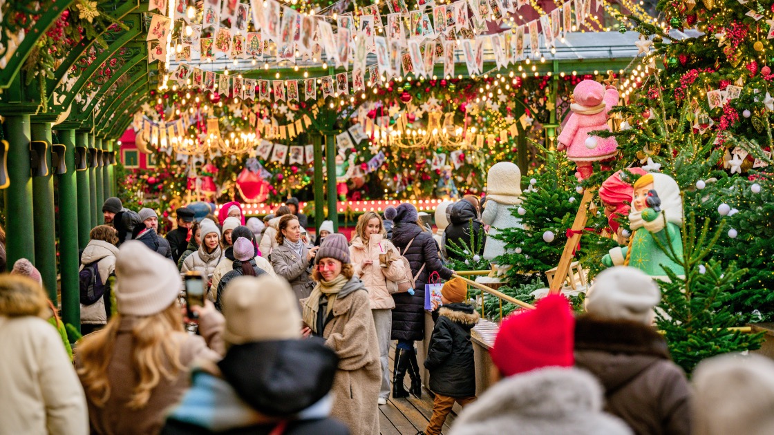 Более 1,7 тысячи представлений пройдет на площадках «Путешествия в Рождество»