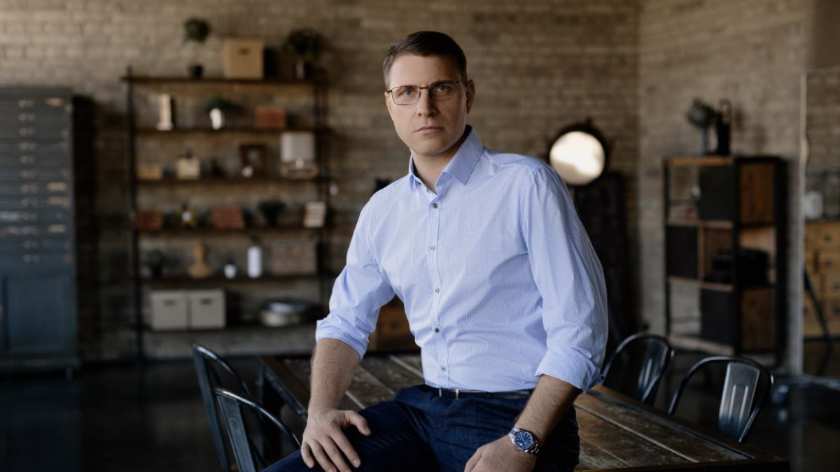 Генеральный директор юридической компании Александр Боднар знает все о корпоративных спорах