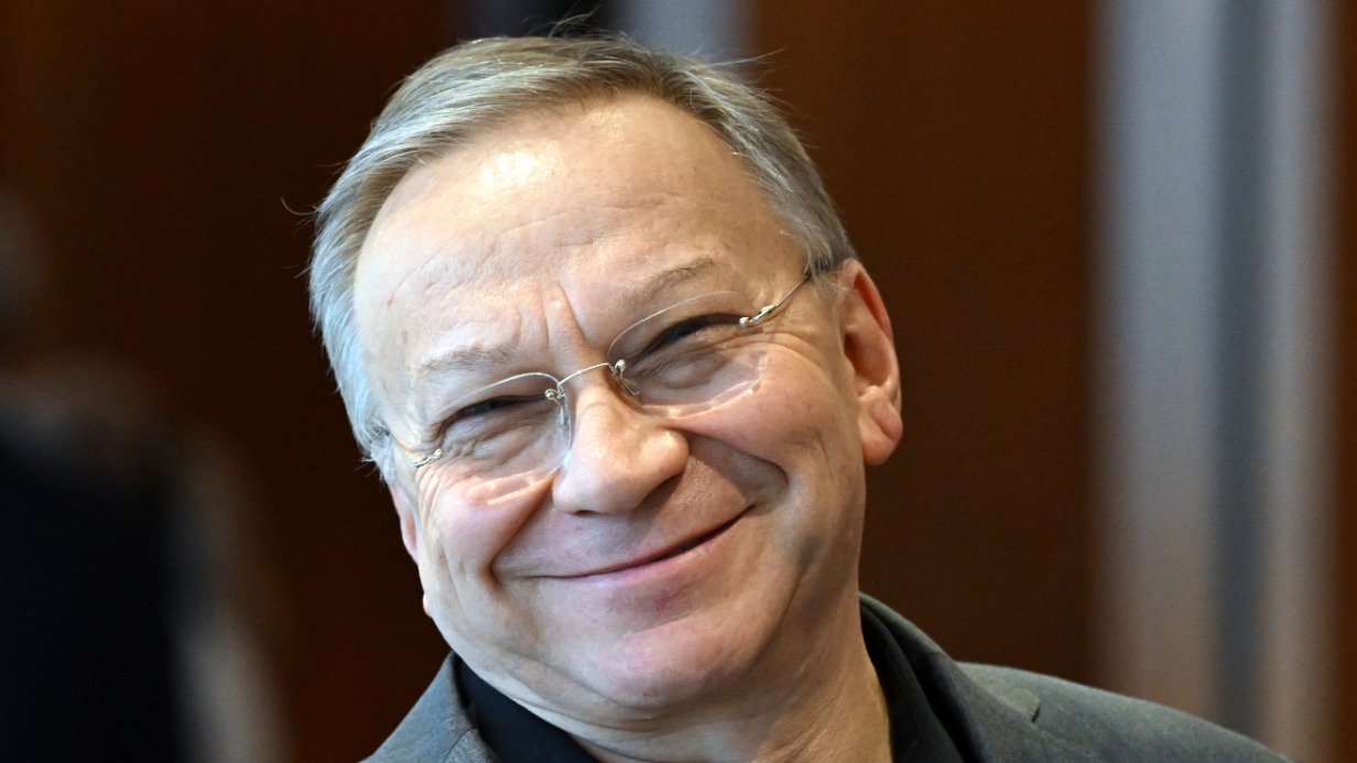 Народный артист РФ, основатель киностудии «ВоенФильм» Игорь Угольников