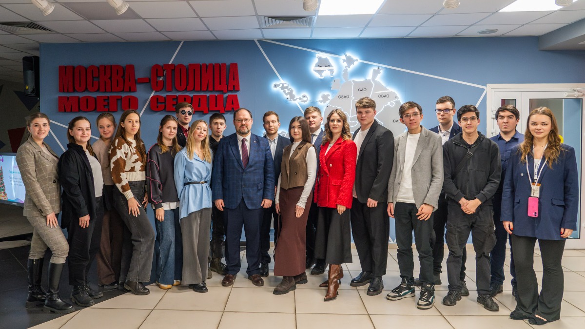 Молодых парламентариев пригласили в законотворческие клубы 