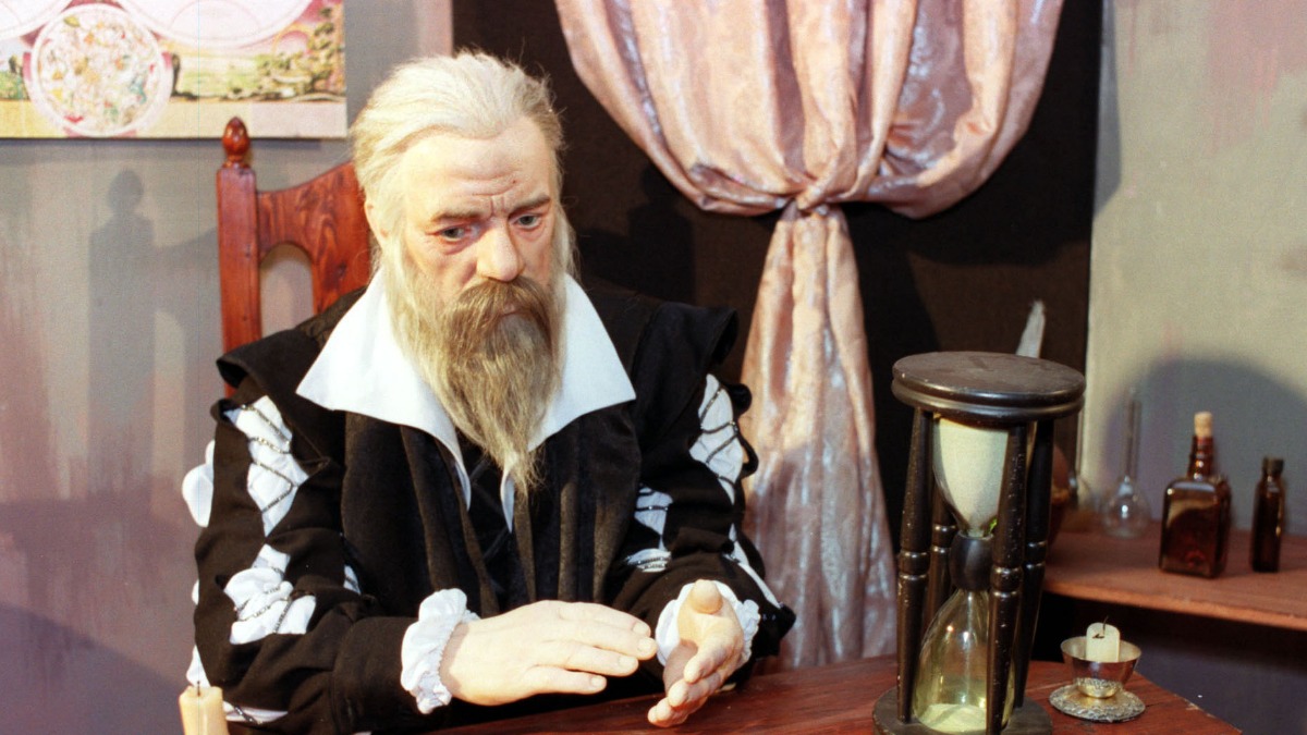 Экспонат выставки «Провидцы и предсказатели» — восковая фигура Мишеля Нострадамуса