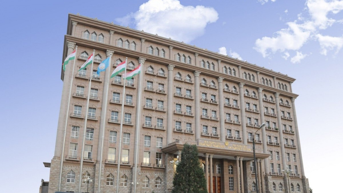 МИД Таджикистана осудил убийство ребенка в школе в Одинцове