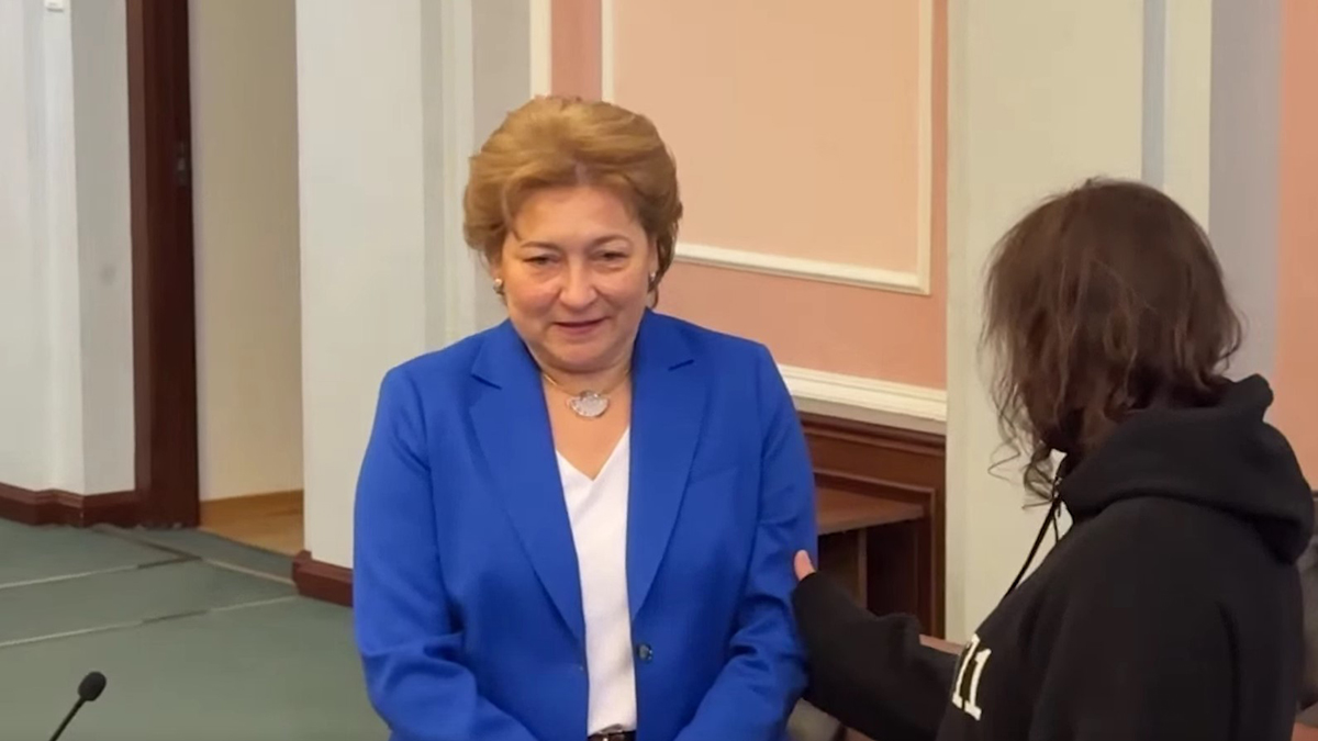 Адвокат Лурье рассказала, что Долина ни разу не извинилась перед покупательницей