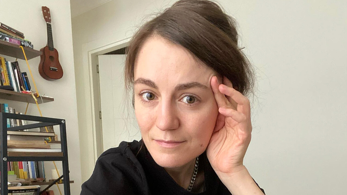 Секс-блогера Александру Казанцеву* заочно приговорили к девяти годам колонии