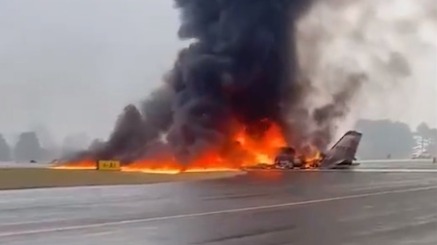 Самолет разбился в аэропорту Северной Каролины, есть погибшие