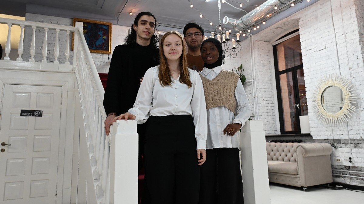 Фарид Бунятзаде, Мухамадаюб Махамадаминов, Анна Богомолова и Уологуем Хабибату