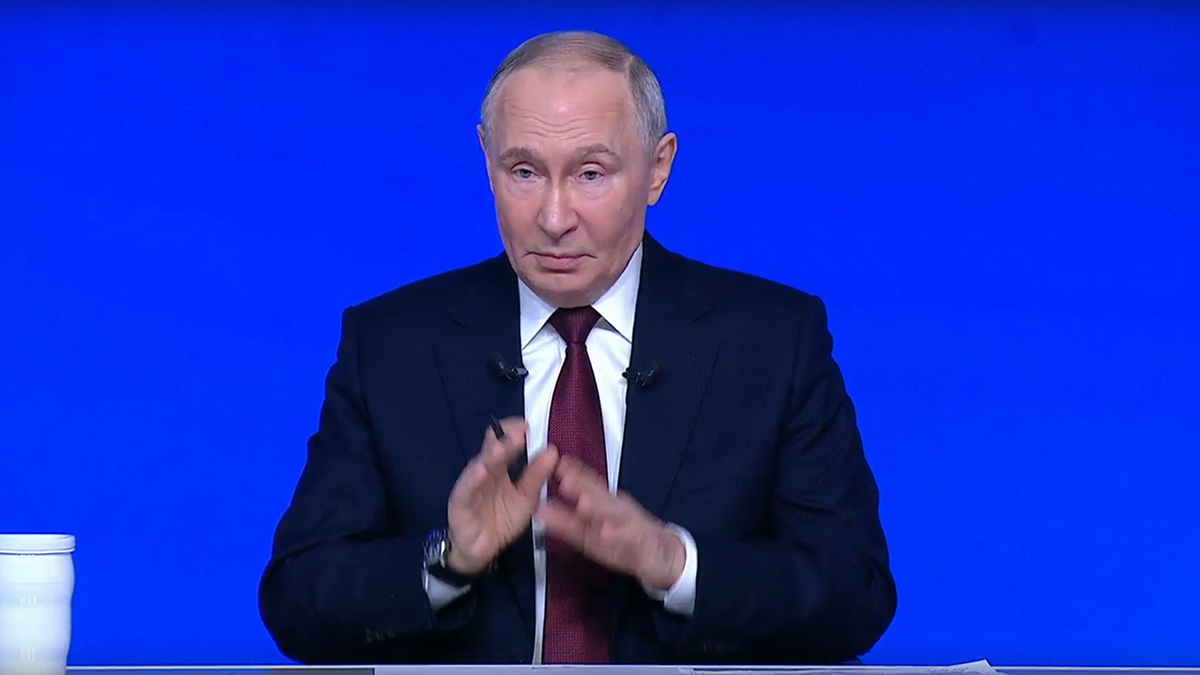 Путин: Государственные меры по борьбе с телефонным мошенничеством работают