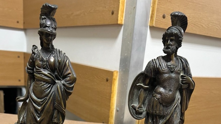 В Москве осудили мужчину за контрабанду фарфоровых статуэток XIX–XX веков