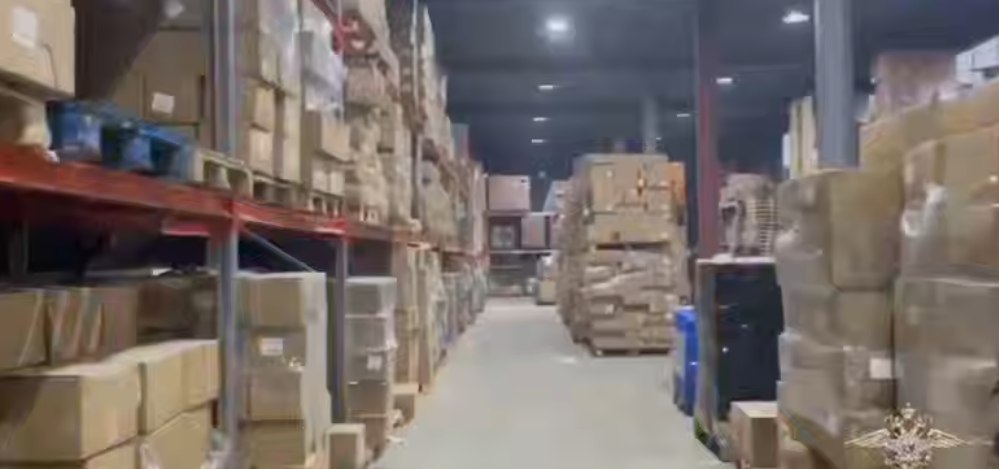 Силовики задержали в Подмосковье мужчин за торговлю немаркированными сигаретами