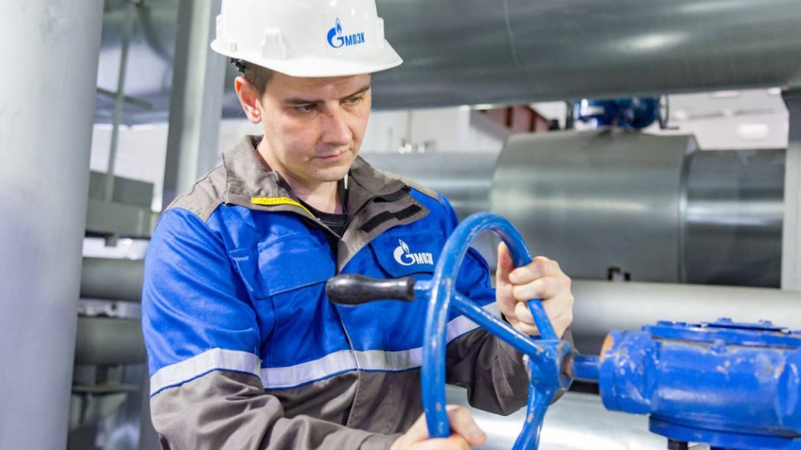 Столичные специалисты скорректировали работу системы отопления из-за похолодания