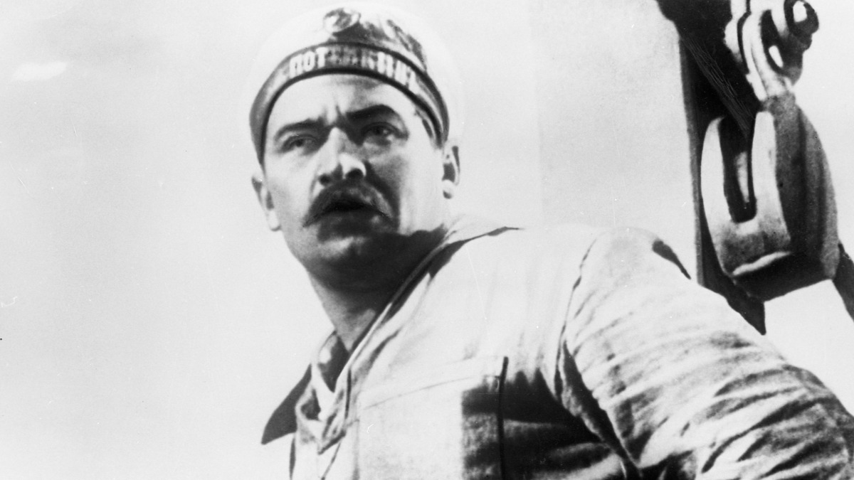 Кадр из фильма «Броненосец «Потемкин»», актер Александр Антонов в роли Вакуленчука