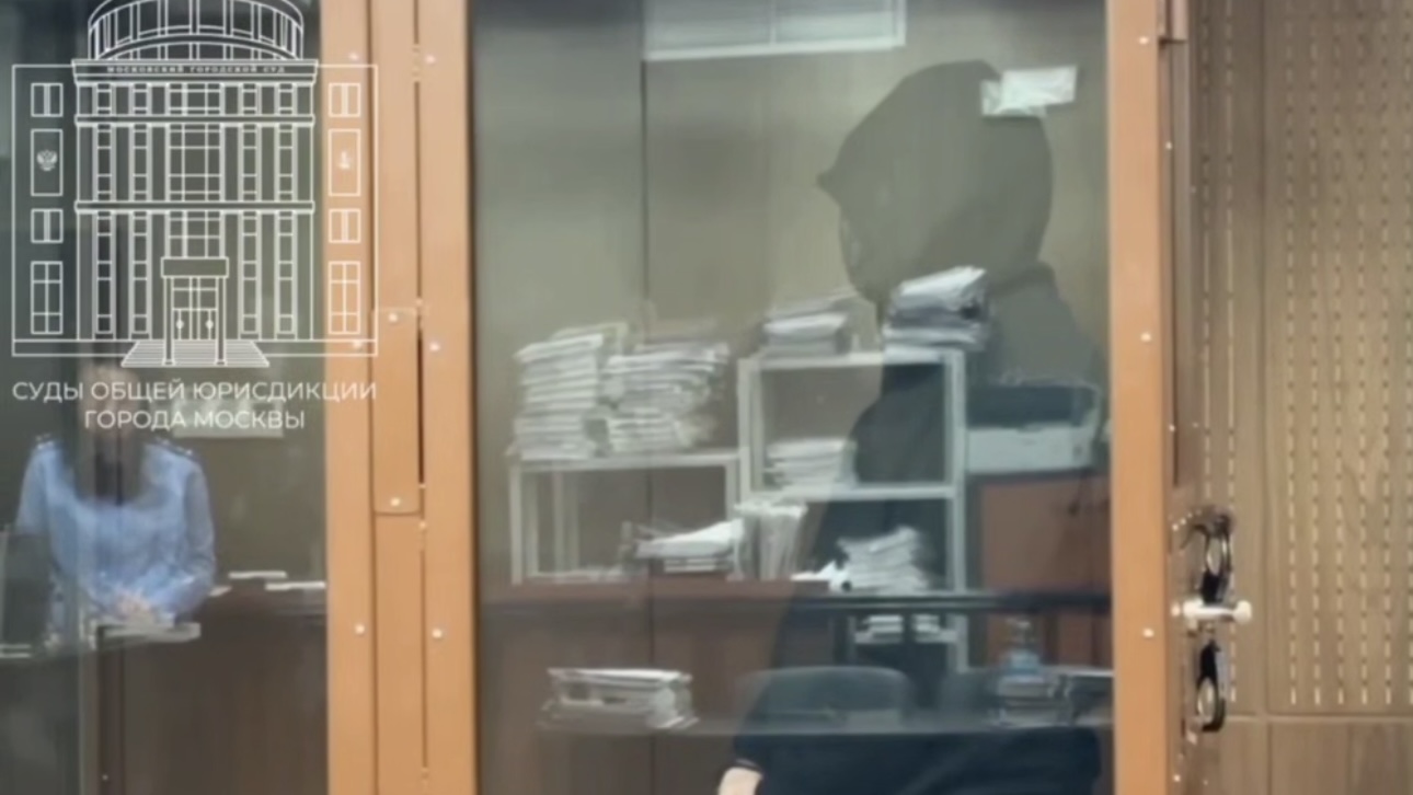 Экс-следователя ГСУ СК Избенко посадили на 10 лет: кто он, как воровал вещдоки и над какими делами работал