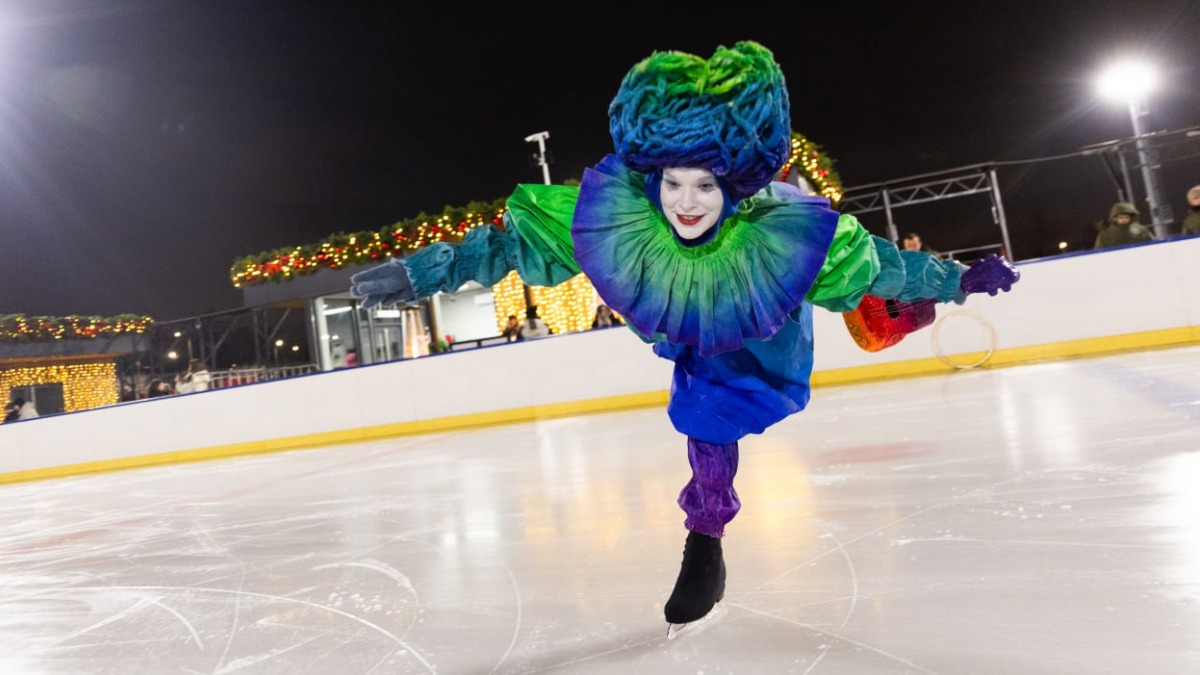 Как стадион 1986 года стал главным зимним пространством Царицына