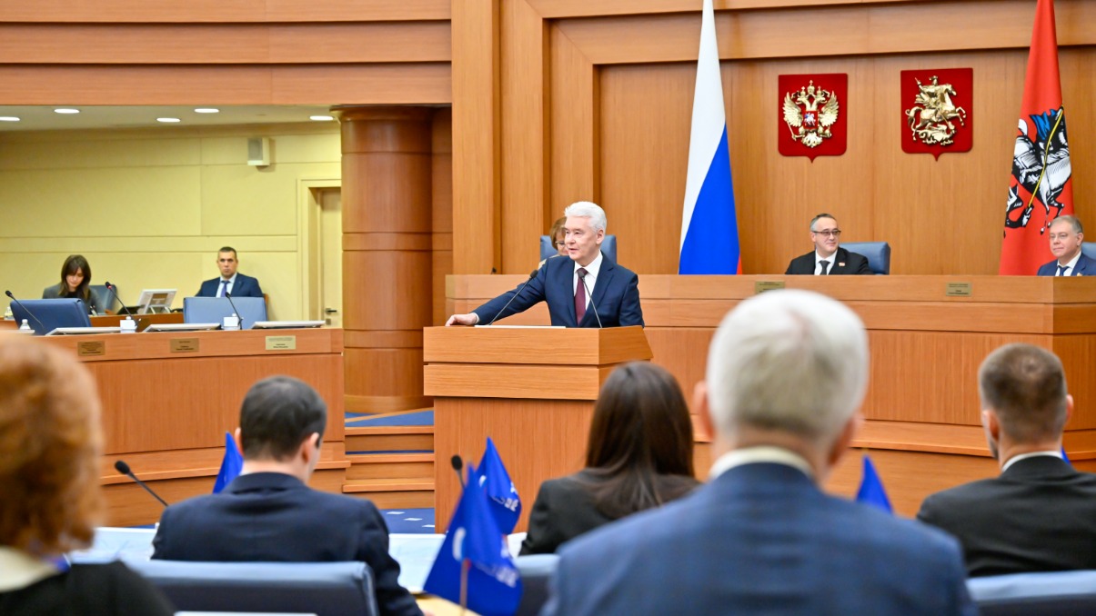 Мэр Москвы Сергей Собянин в Мосгордуме