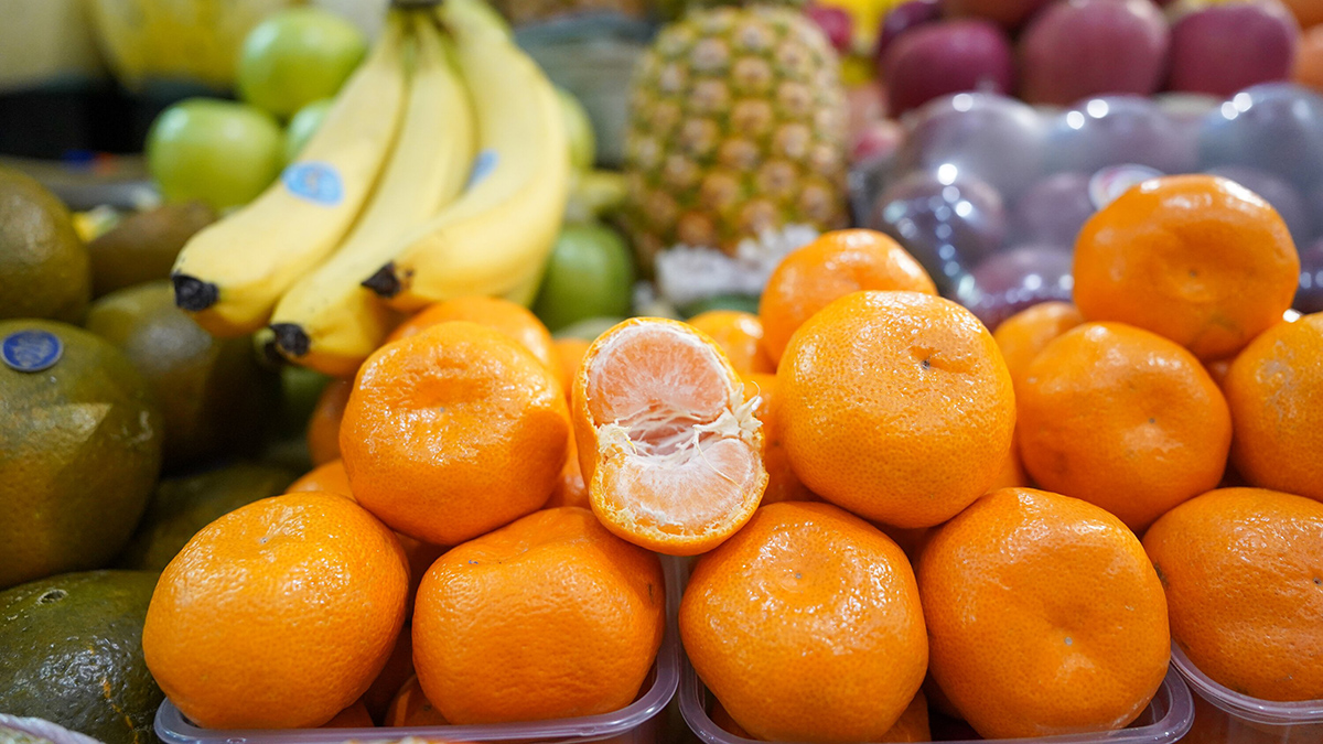 Продавец предупредил о скачке цен на овощи в России из-за ситуации в Иране