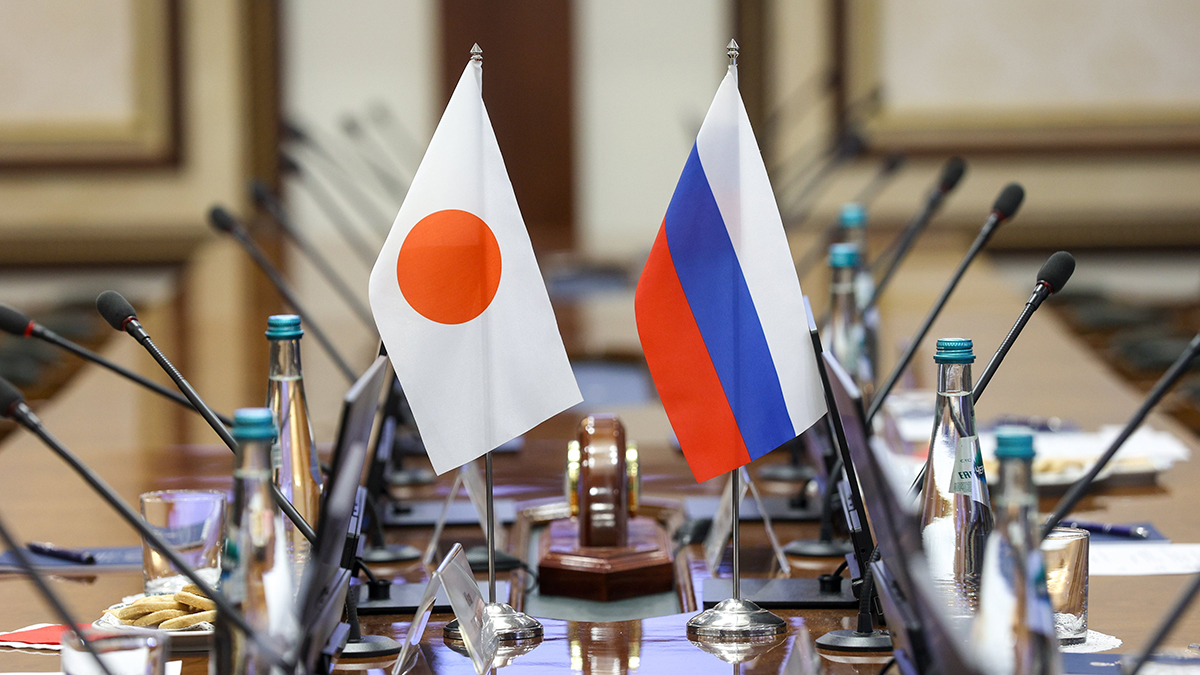 Toyokeizai: Японский депутат передал Путину послание от премьера Такаити