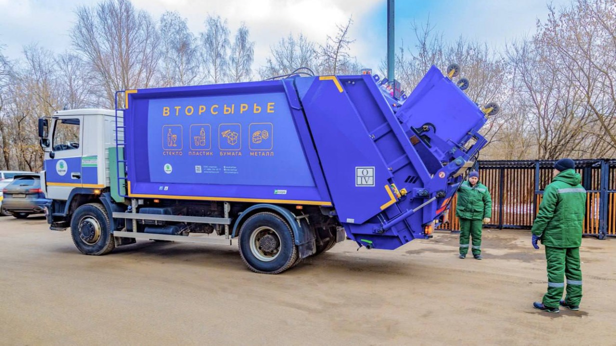 Городские службы усилят контроль вывоза мусора в праздничные дни