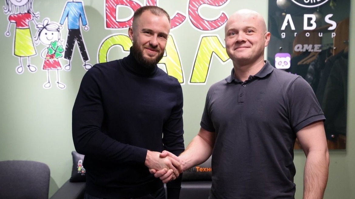 Казанский арбитр Захаров помирился с прохожим, которого он ударил