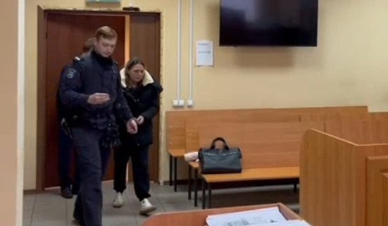 Суд арестовал женщину, которая заживо сожгла трех человек в квартире в Люберцах