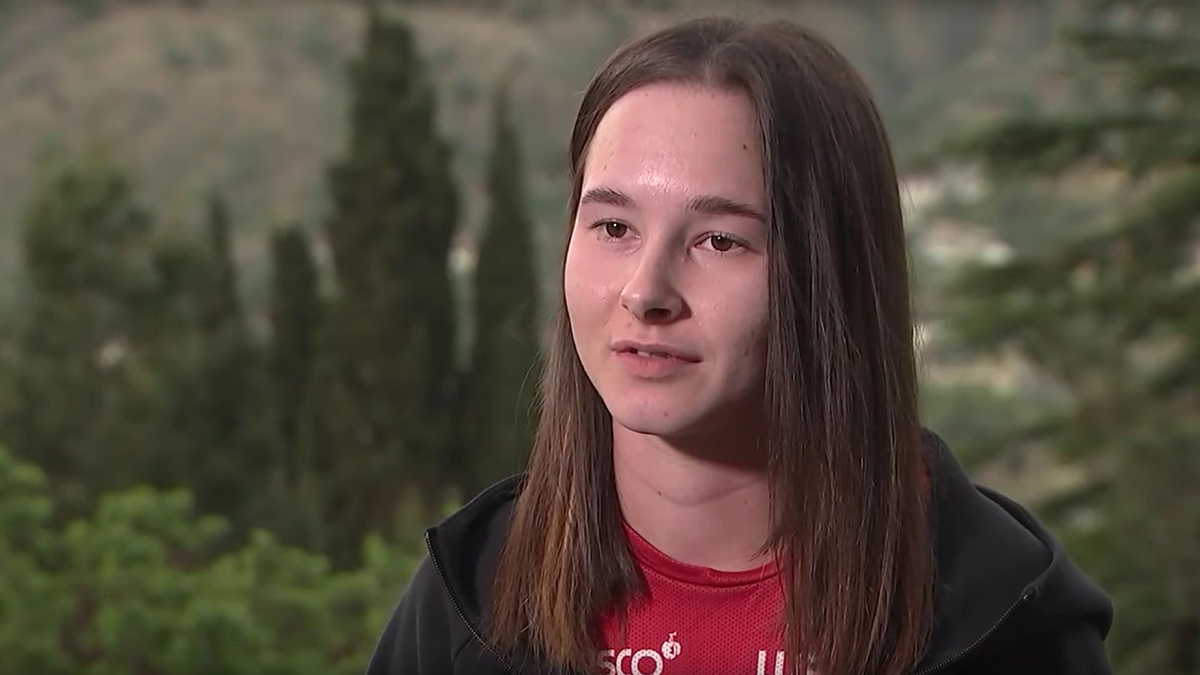 «Ужаснейший скиатлон»: занявшая 17-е место Непряева рассказала об итогах гонки на ОИ
