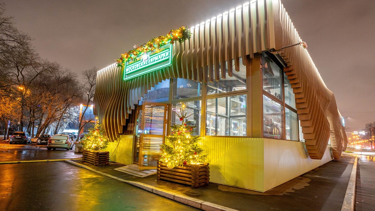 Участник московской ярмарки поделился опытом помощи бойцам СВО