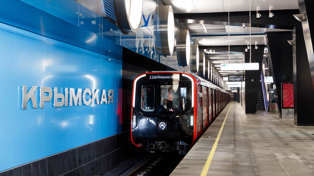 Собянин рассказал о планах обновления подвижного состава городского транспорта