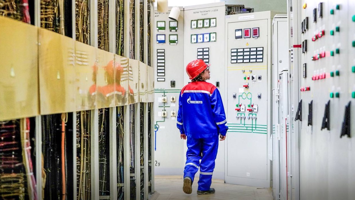 Собянин: Коммунальные службы Москвы в новогодние дни работали в усиленном режиме