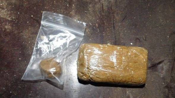 Москвича задержали за хранение в гараже 100 граммов гашиша