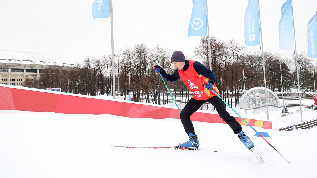 Собянин объявил об открытии лыжно-биатлонной трассы в «Лужниках»