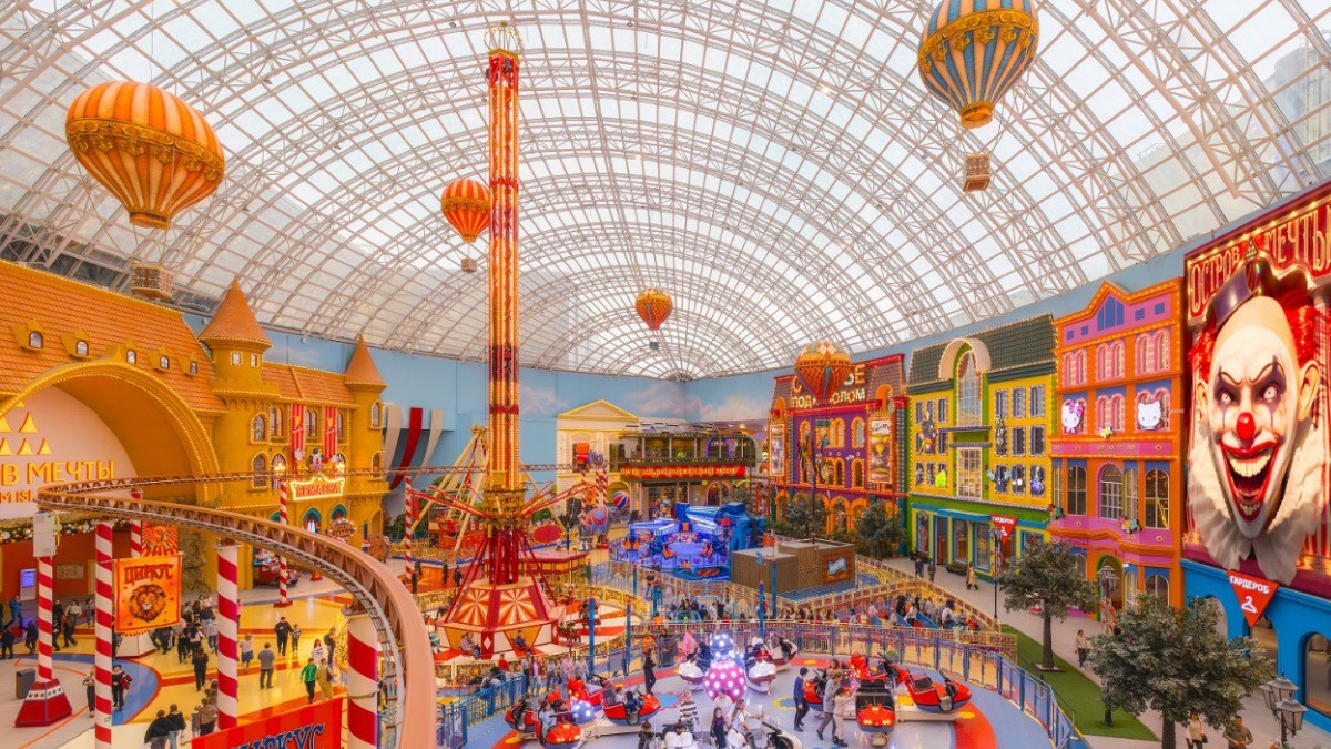 Парк развлечений «Остров Мечты» представил набор парфюмерных ароматов «Русские горки»