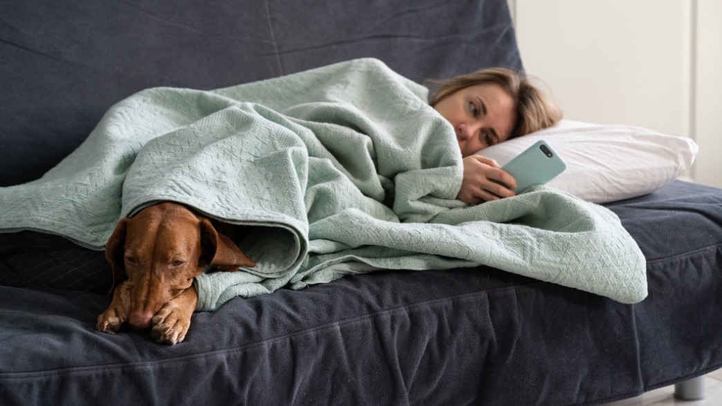 Дефицит близости: почему так сложно искать друзей и самому быть хорошим другом