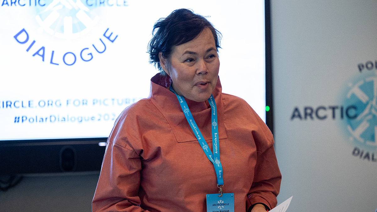 Глава МИД Гренландии расплакалась после встречи с представителями США