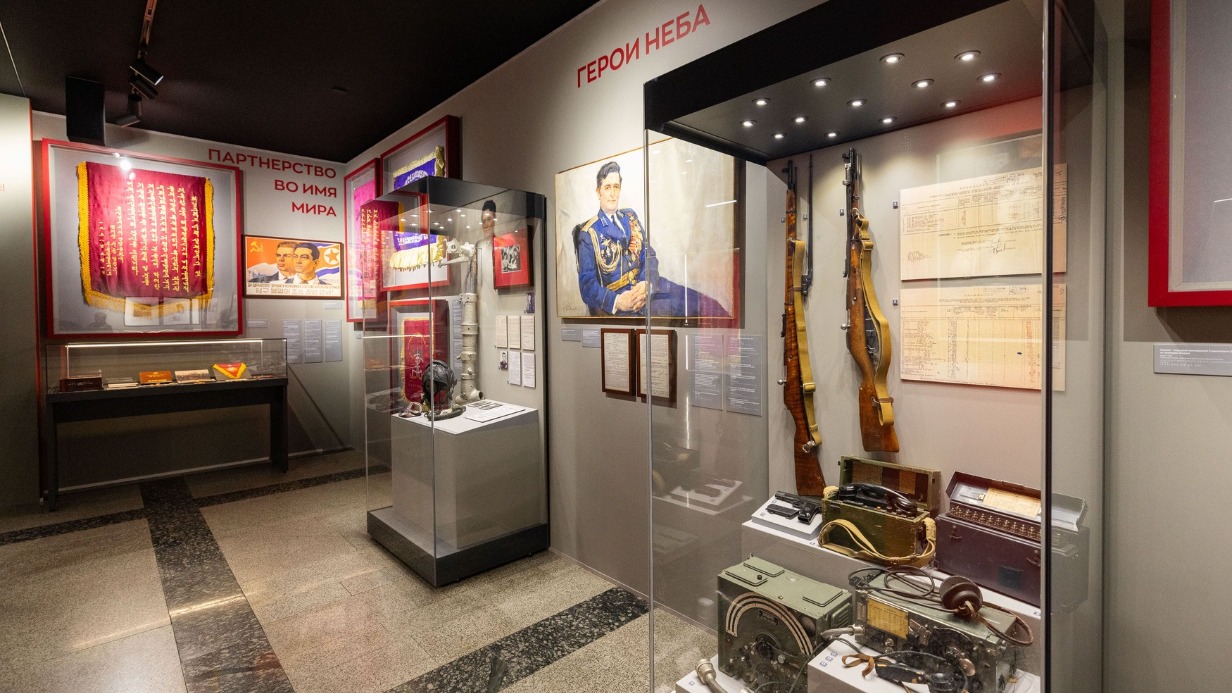 Более 300 тысяч человек посетили выставку Музея Победы об истории сотрудничества России и КНДР