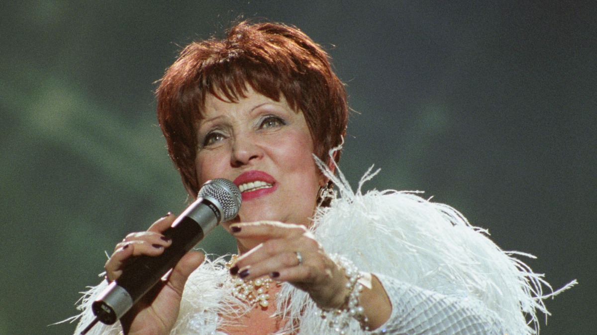 СМИ: Певицу Галину Ненашеву госпитализировали