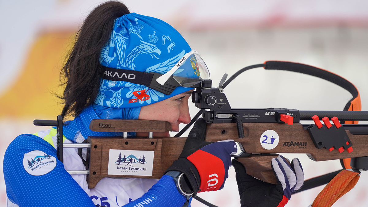 Глава IBU заявил о нежелании возвращать биатлонистов из России на соревнования