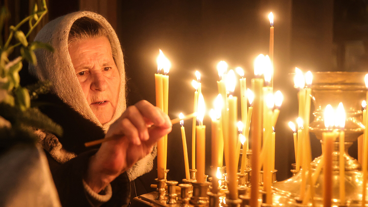 Вселенская родительская суббота 2026: кого поминать и чего нельзя делать