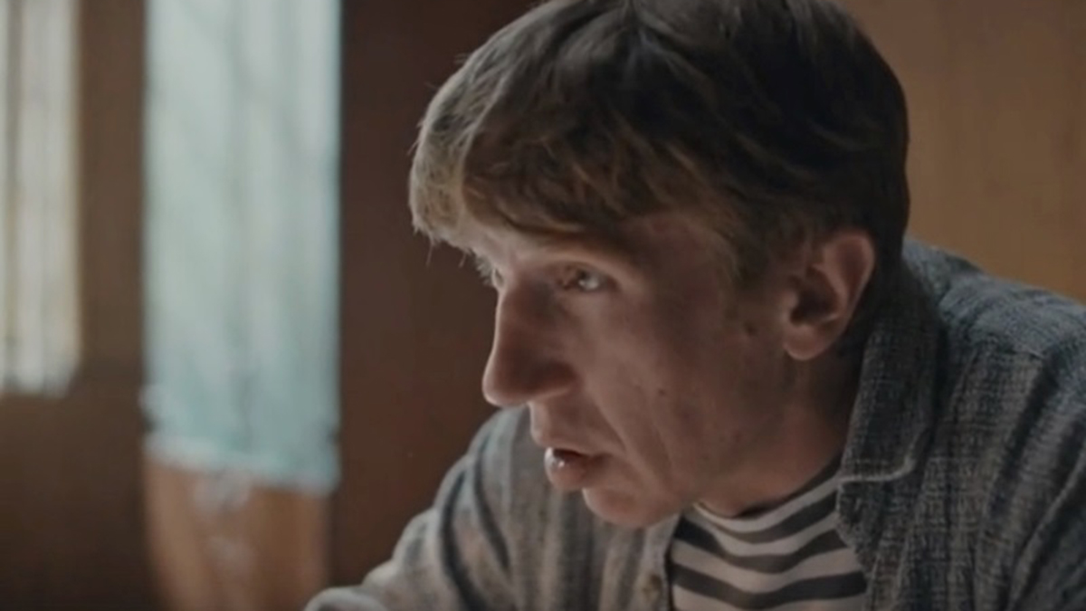 Российский актер Дмитрий Марфин умер на автобусной остановке