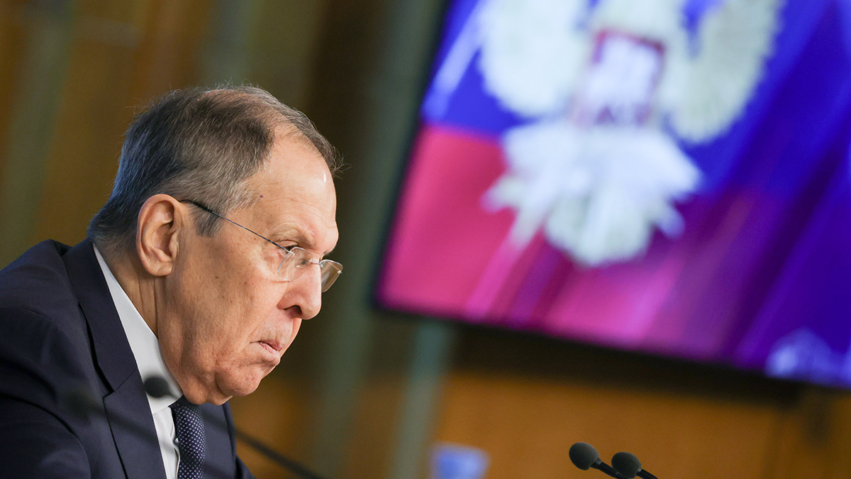 Лавров: Россия выступает за возобновление прямого авиасообщения с США