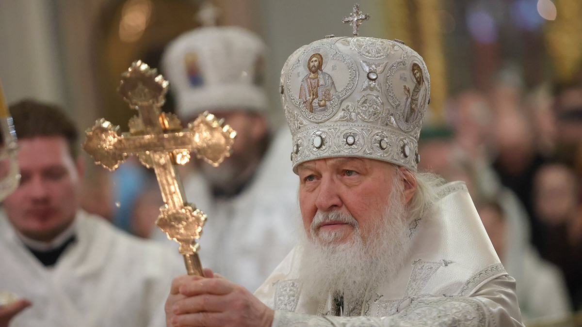 Патриарх Кирилл призвал законодательно запретить мат в общественных местах