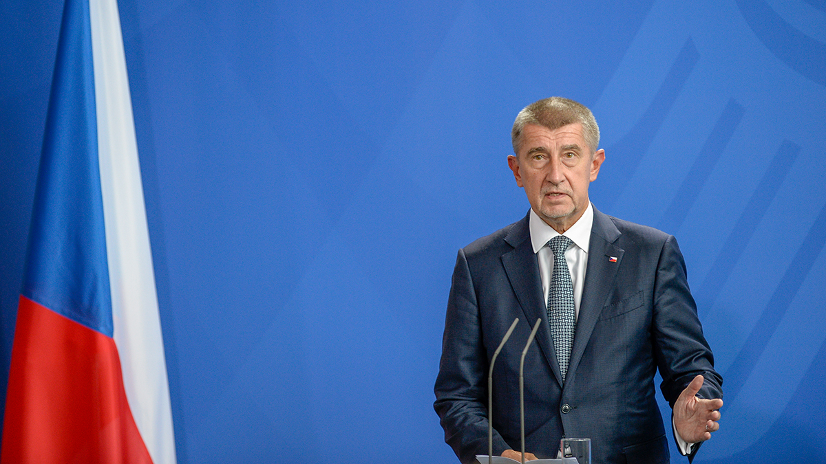 Премьер Чехии Бабиш назвал сделку Путина и Трампа по дизтопливу полным шоком