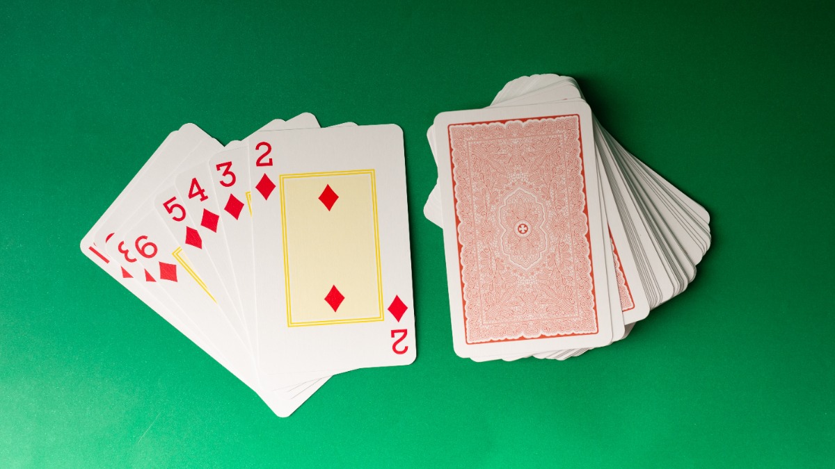 Fix Price объяснил, почему несовершеннолетним не продают игральные карты