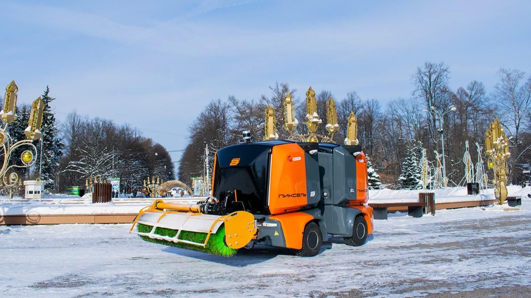 Наведет порядок и обеспечит чистоту: что умеет робот-уборщик «Пиксель»