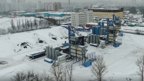 Собянин: Материалы для дорожного ремонта производятся на московских заводах