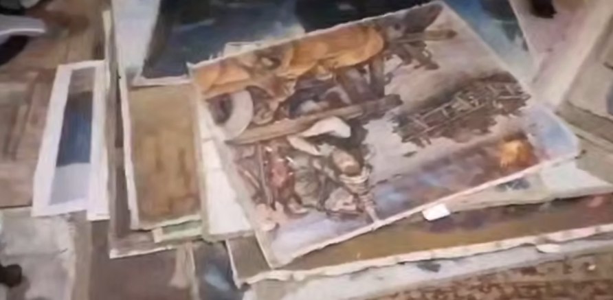 Мужчину задержали за кражу картин на 32 миллиона из института в Подмосковье