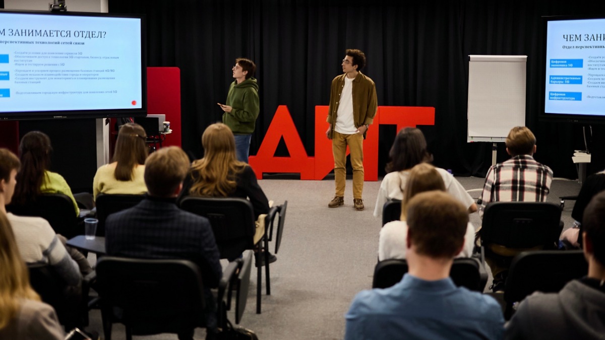 Сергунина отметила большой интерес молодежи к ИТ-стажировке в мэрии Москвы