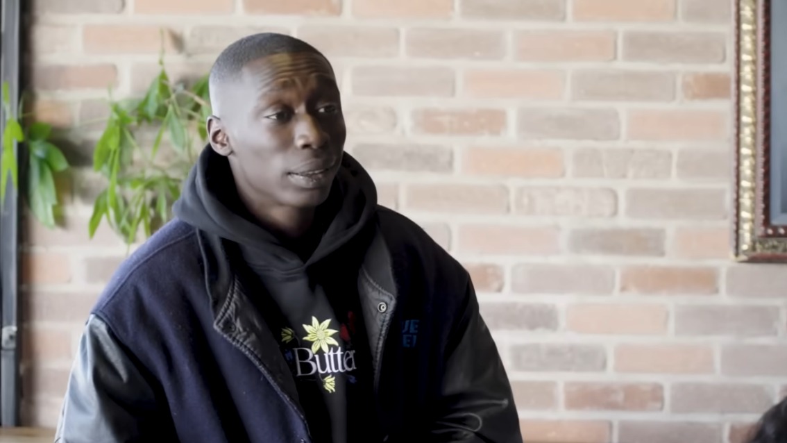 Самый популярный тиктокер в мире продает свое лицо за 900 миллионов долларов