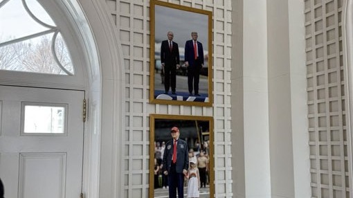 Трамп разместил в Белом доме фото с Путиным после саммита на Аляске