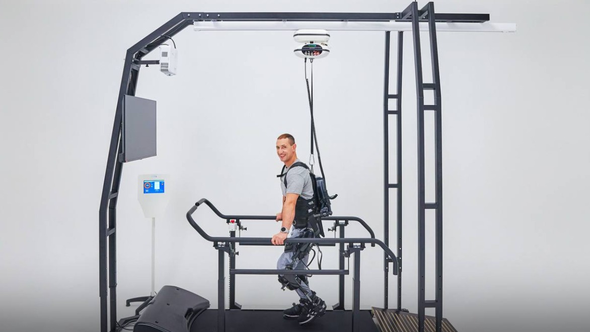 Собянин: Москва поддерживает разработки в области протезирования и реабилитации